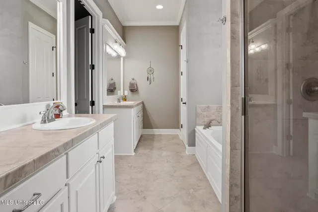 $319,500 | 100 Trailbridge Way, Canton, MS 39046