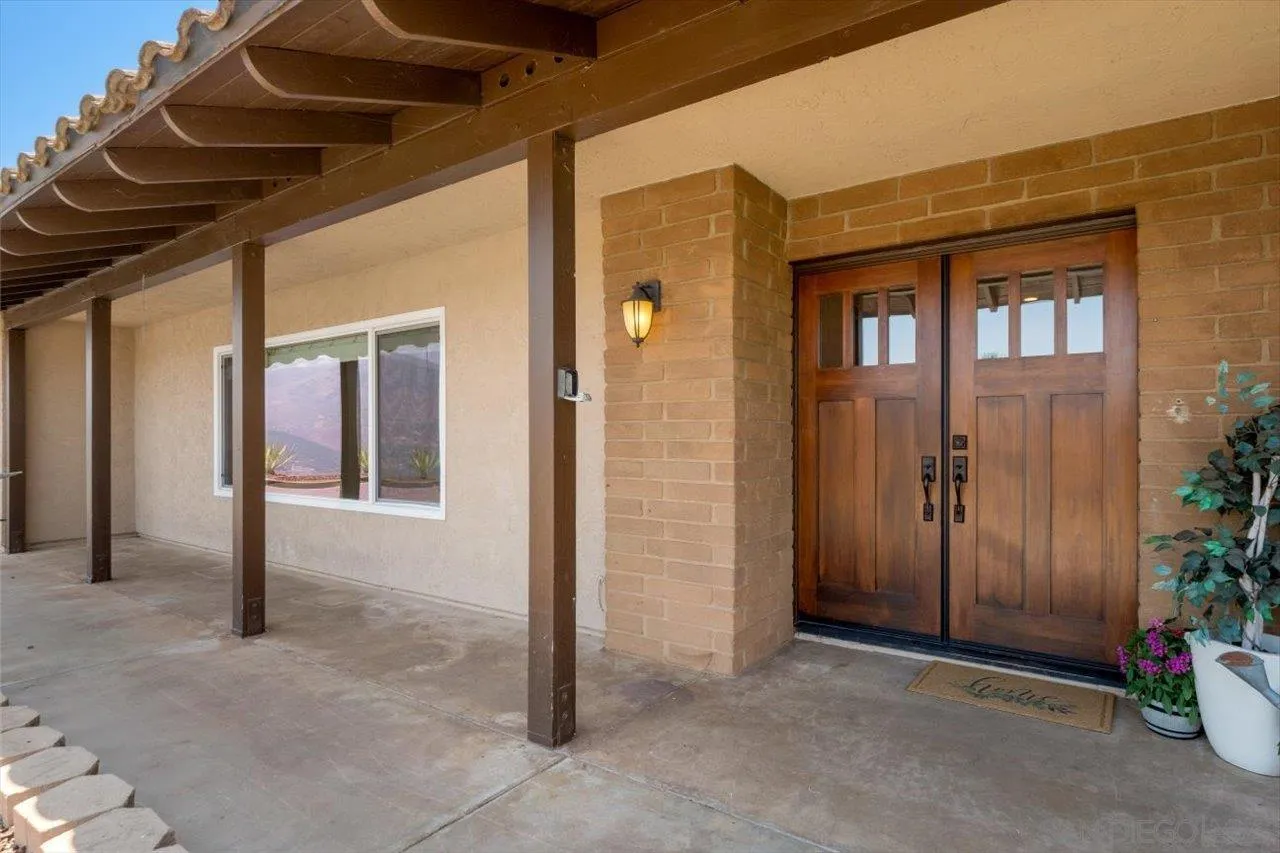 32251 Cole Grade Road Valley Center, CA 92082 - Photo 4 of 54