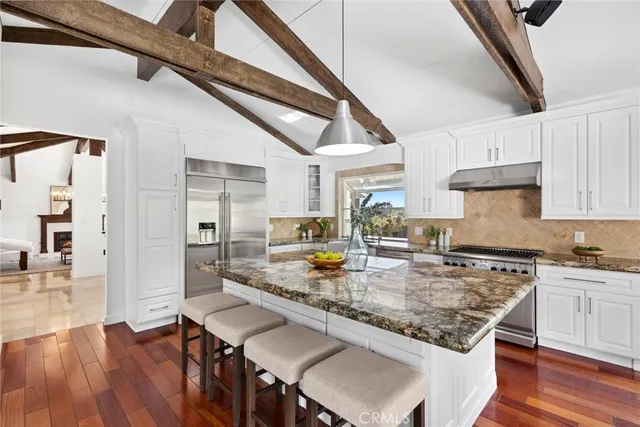 $2,749,000 | 10255 Overhill Drive, Santa Ana, CA 92705