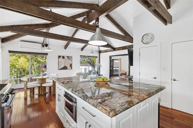 $2,749,000 | 10255 Overhill Drive, Santa Ana, CA 92705