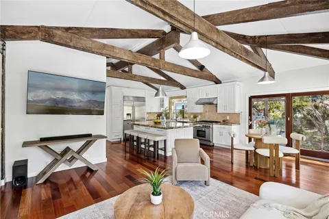 $2,669,000 | 10255 Overhill Drive, Santa Ana, CA 92705