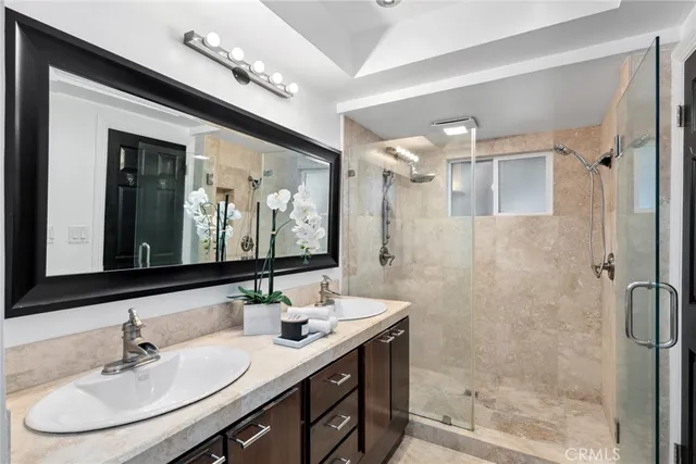 $2,749,000 | 10255 Overhill Drive, Santa Ana, CA 92705