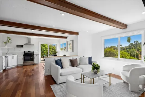 $2,669,000 | 10255 Overhill Drive, Santa Ana, CA 92705