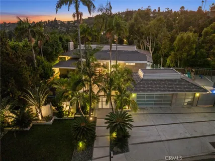 $2,669,000 | 10255 Overhill Drive, Santa Ana, CA 92705