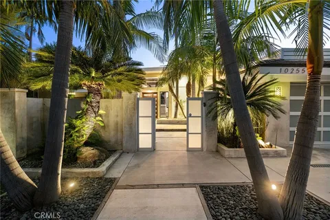$2,669,000 | 10255 Overhill Drive, Santa Ana, CA 92705