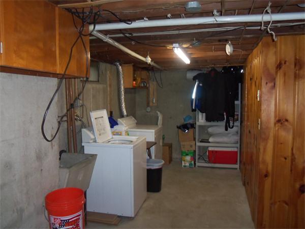 89 Mayher Street Springfield, MA 01104 - Photo 12 of 13