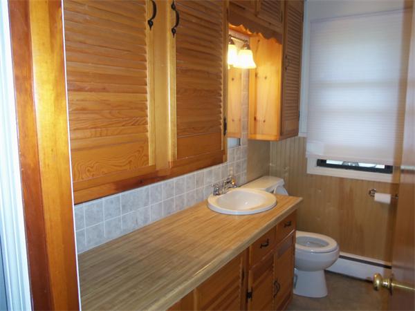 89 Mayher Street Springfield, MA 01104 - Photo 10 of 13