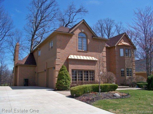 3641 Warwick Drive Rochester, MI 48309 - Photo 1 of 25 3641 Warwick Dr