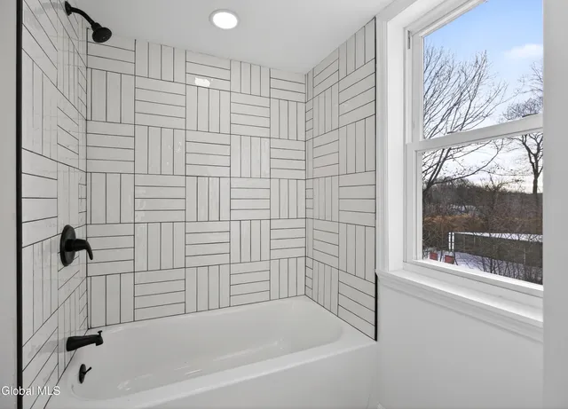 $189,000 | 70 Fowler Avenue, Rensselaer, NY 12144