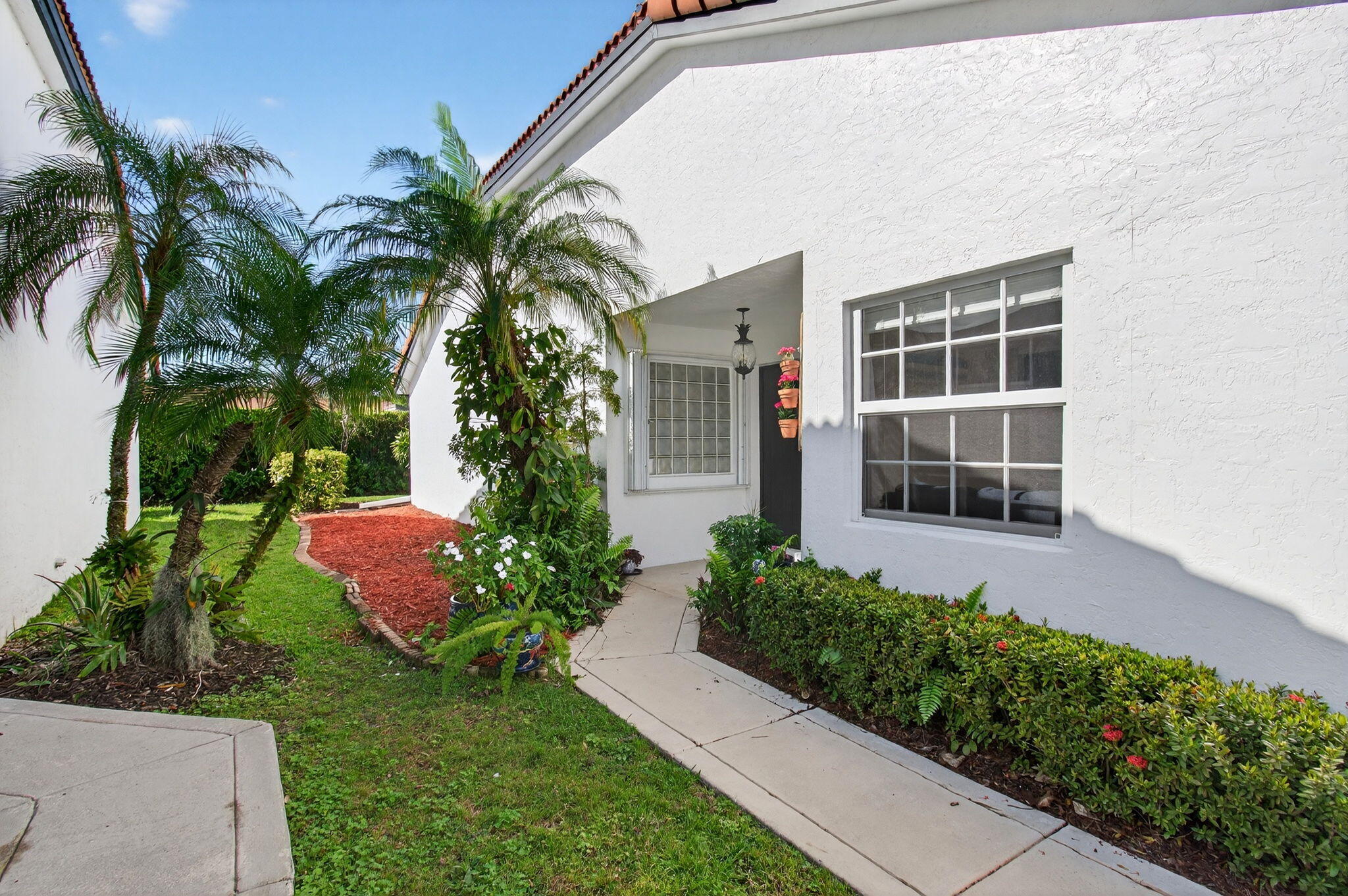 8196 Vía Di Veneto Boca Raton, FL 33496 - Photo 4 of 65 EXTERIOR FRONT