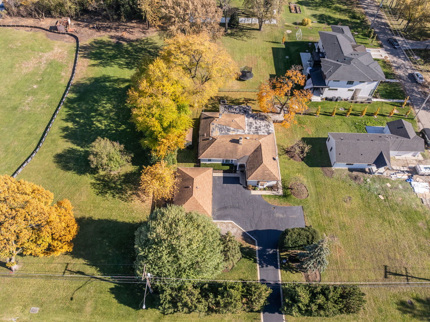 1615 Greenwood Road Glenview, IL 60026 - Photo 38 of 41 an aerial view of residential houses with outdoor space