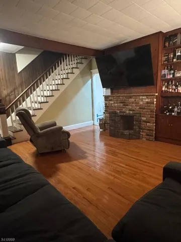 $550,000 | 56 Grandview Avenue, North Plainfield, NJ 07060