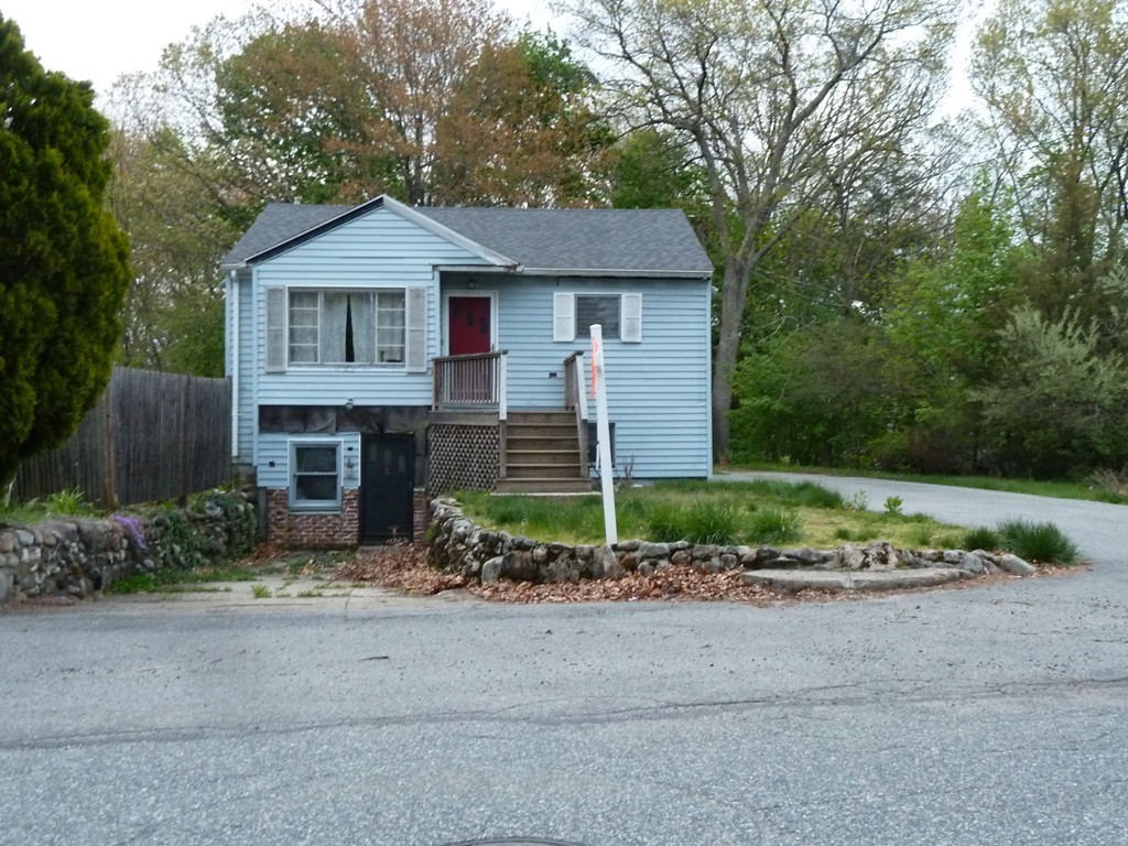 20 Old Marlboro Road Maynard, MA 01754 - Photo 2 of 24 Gallery Image 2