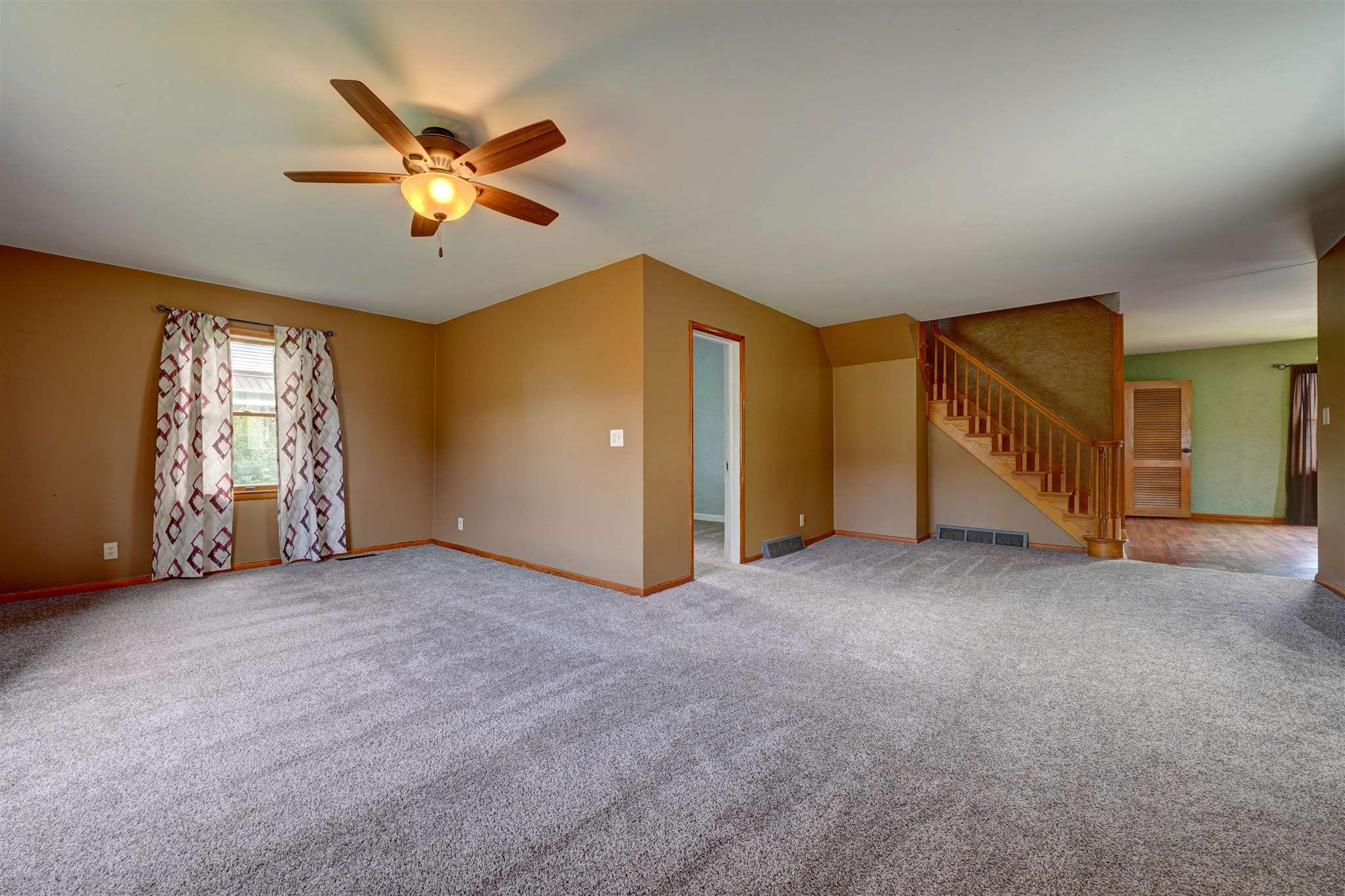 425 North Broadway Street Butler, IN 46721 - Photo 7 of 35