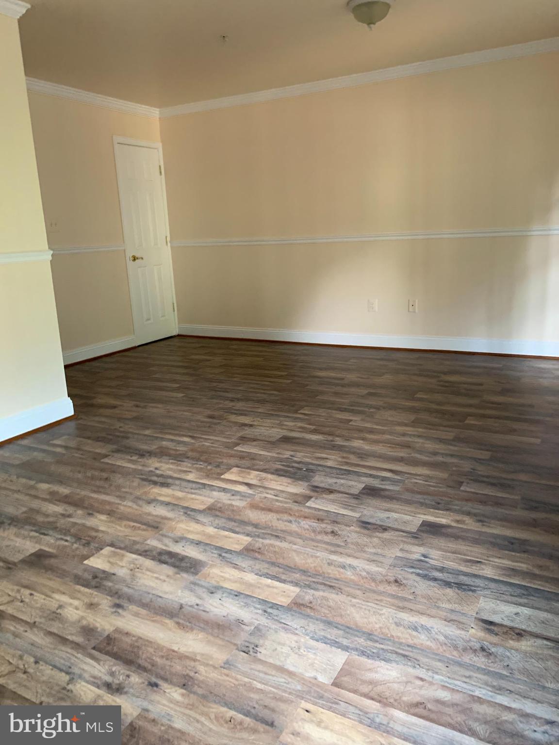 14032 Rockingham Road Germantown, MD 20874 - Photo 3 of 7 Gallery Image 3