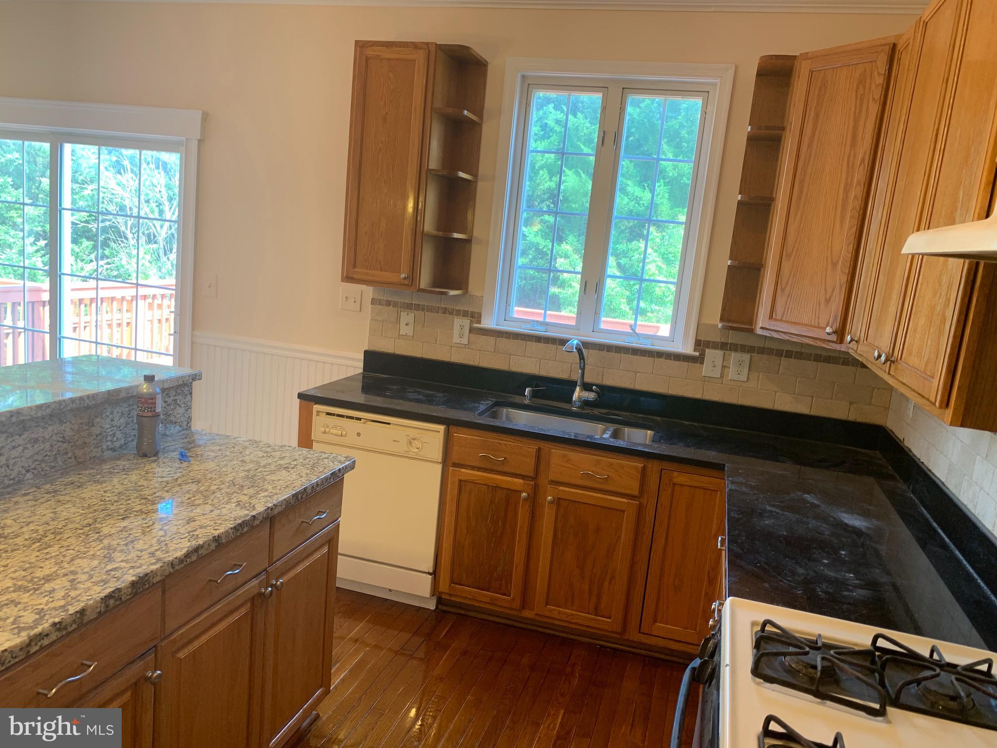 14032 Rockingham Road Germantown, MD 20874 - Photo 7 of 7 Gallery Image 7
