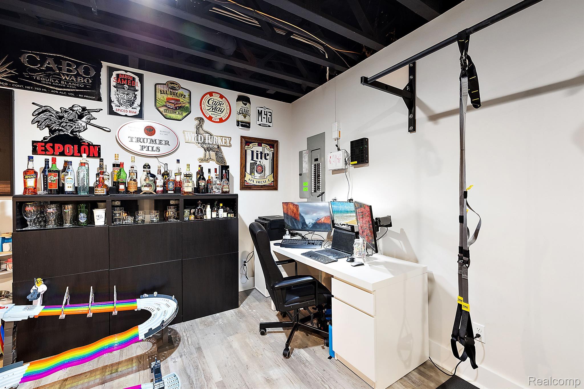2755 Kenmore Road Berkley, MI 48072 - Photo 45 of 55 Gallery Image 45