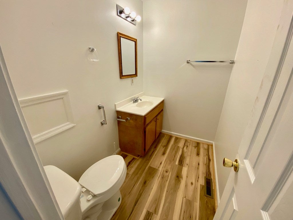 577 Schutt Road Burkeville, VA 23922 - Photo 11 of 20 Gallery Image 11