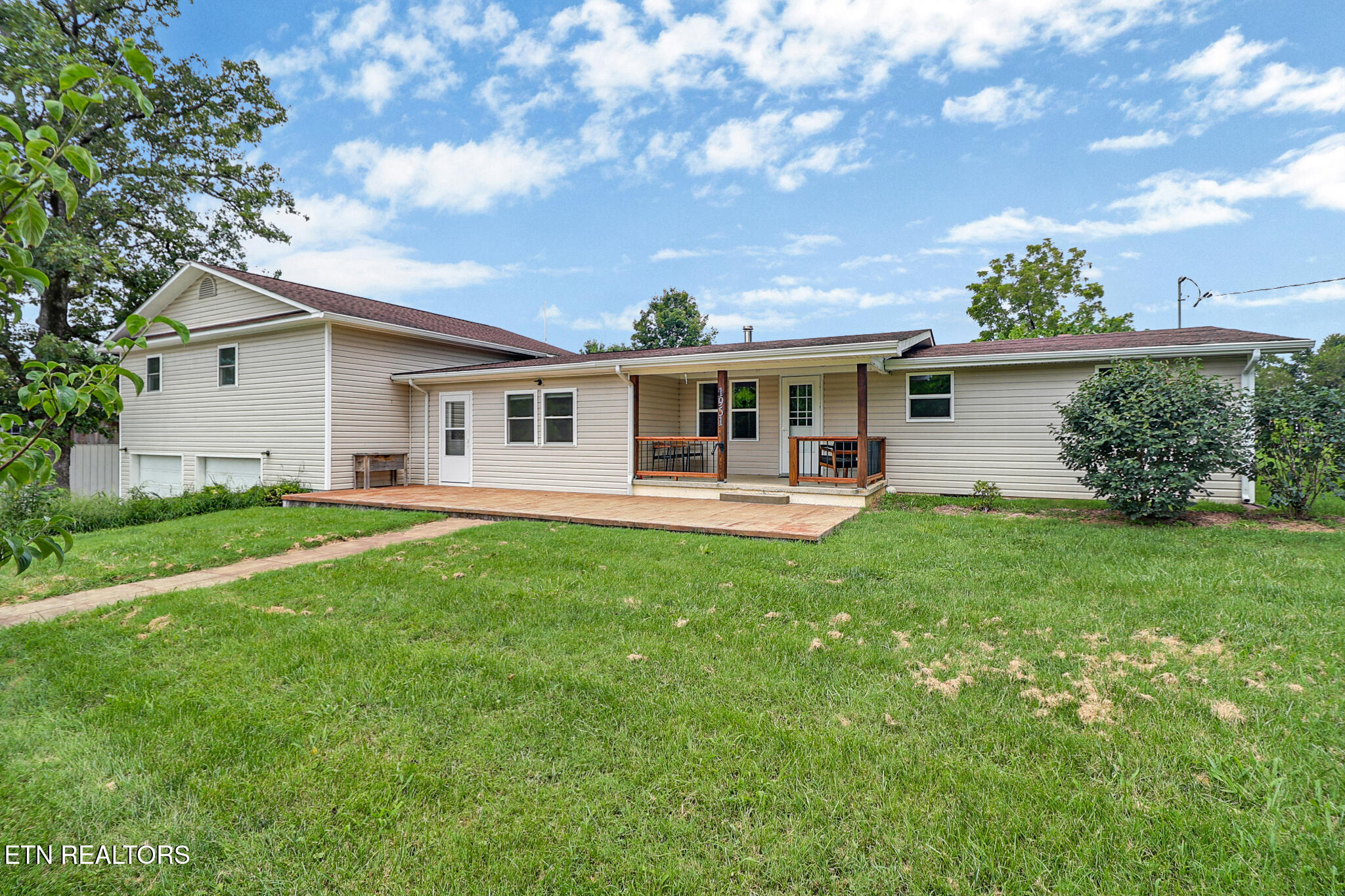1951 Hall Road Clarkrange, TN 38553 - Photo 5 of 57 n44a9222-n44a9226