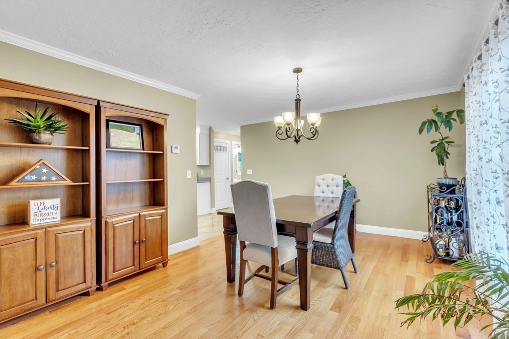 253 Montgomery Road Westfield, MA 01085 - Photo 16 of 41 Gallery Image 16
