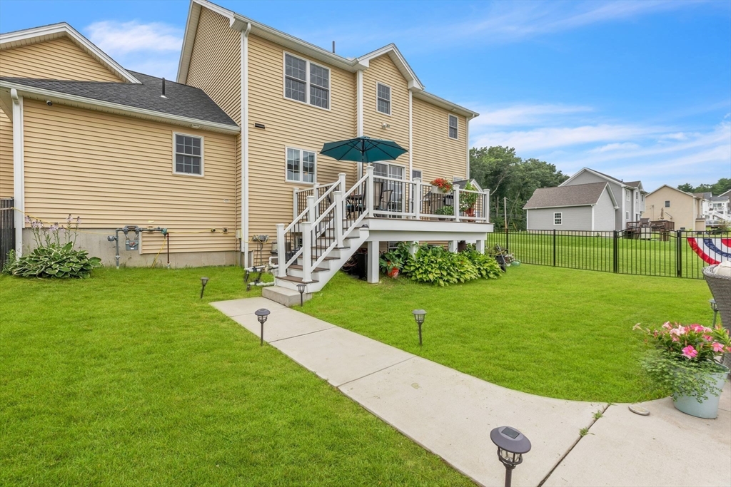253 Montgomery Road Westfield, MA 01085 - Photo 34 of 41 Gallery Image 34