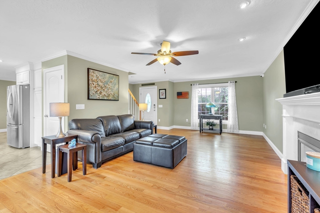 253 Montgomery Road Westfield, MA 01085 - Photo 8 of 41 Gallery Image 8
