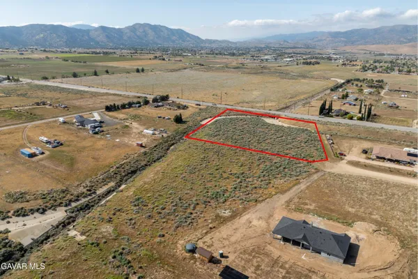 $70,000 | 0 Modoc Avenue, Tehachapi, CA 93561