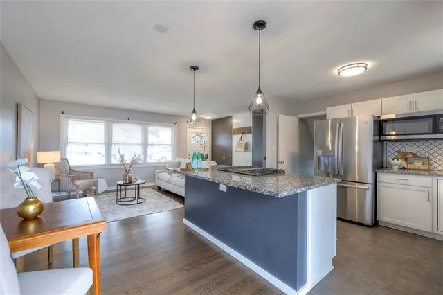 $375,000 | 9105 Reeder Drive, Overland Park, KS 66214