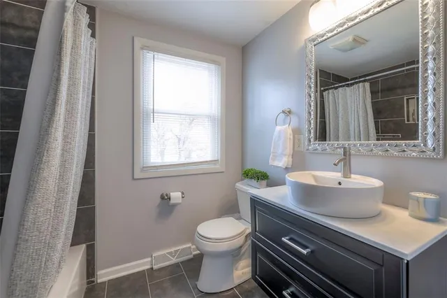 $375,000 | 9105 Reeder Drive, Overland Park, KS 66214