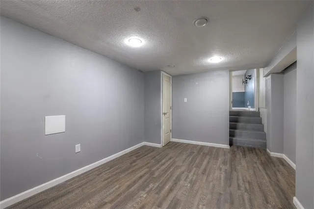 $375,000 | 9105 Reeder Drive, Overland Park, KS 66214