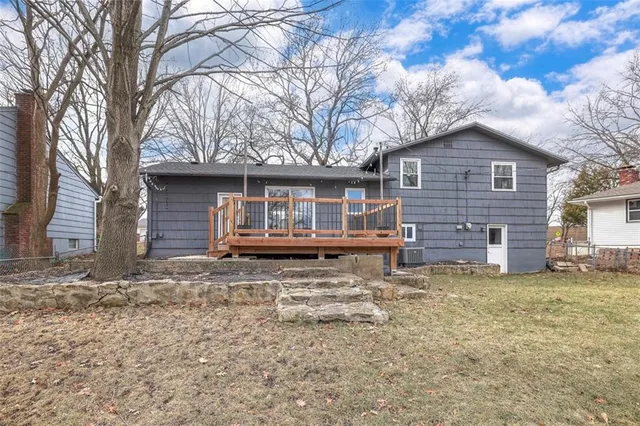 $375,000 | 9105 Reeder Drive, Overland Park, KS 66214