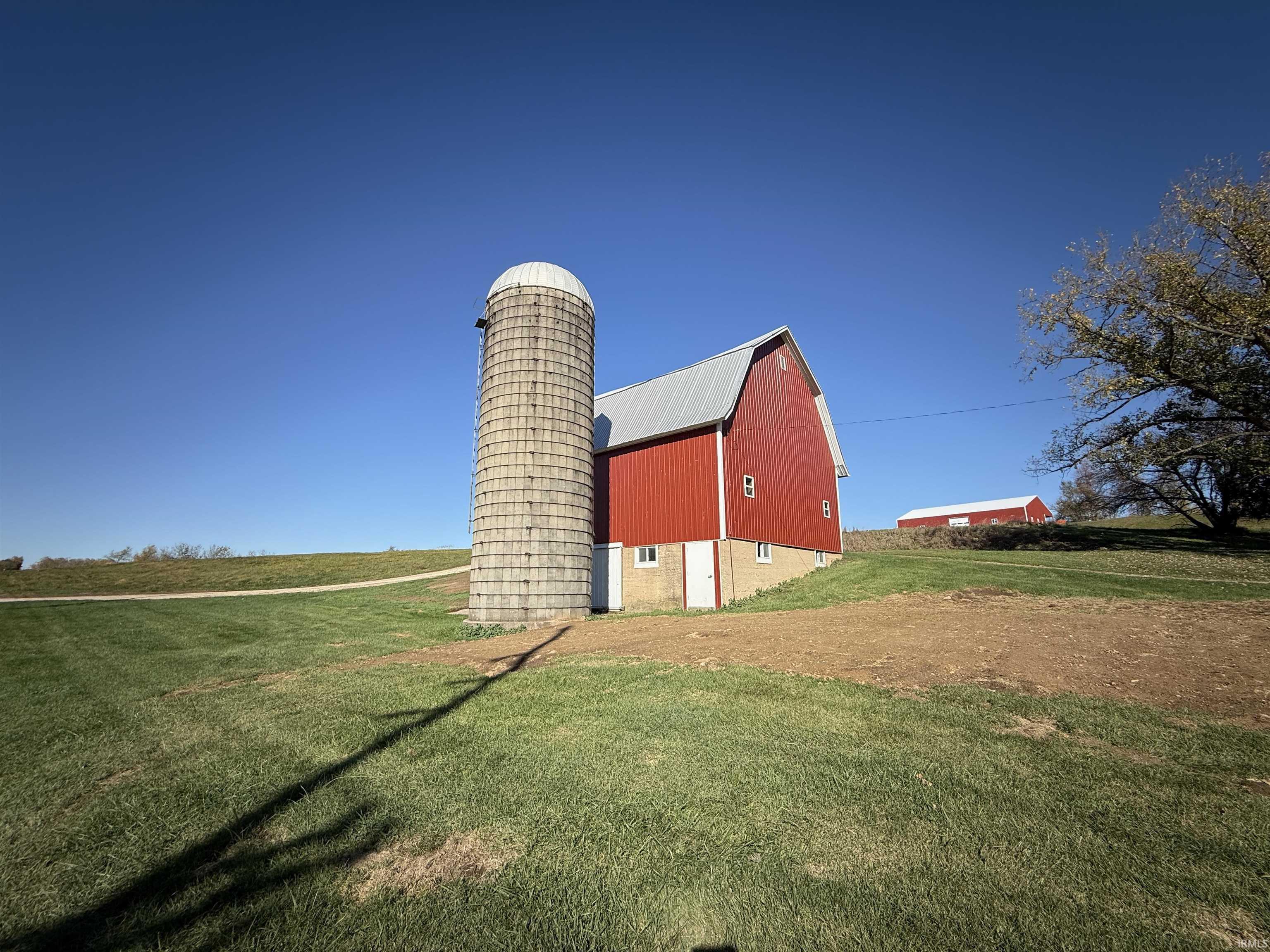 5010 West 100 North Angola, IN 46703 - Photo 1 of 31