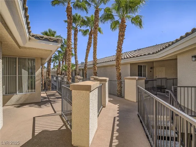 $197,500 | 7111 South Durango Drive, Unit 305, Las Vegas, NV 89113
