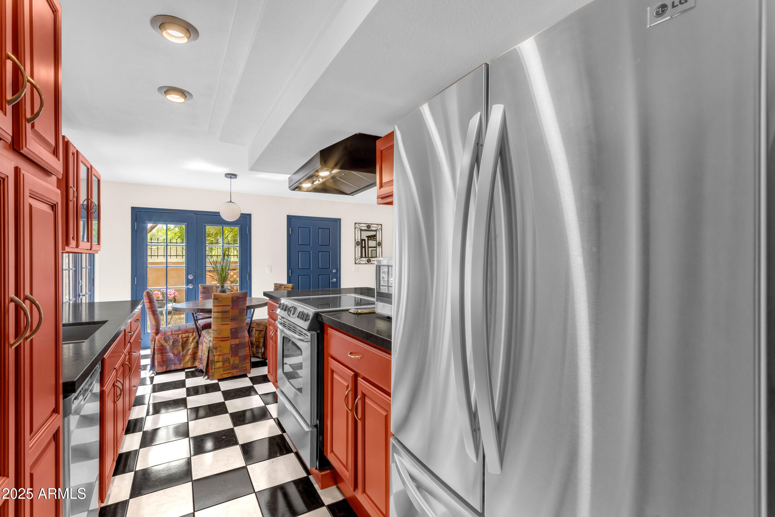 1101 East North Lane, Unit 3 Phoenix, AZ 85020 - Photo 13 of 51 Stylish Galley Kitchen Design