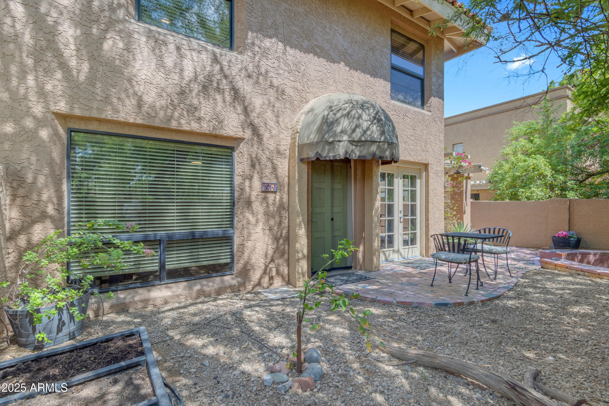 1101 East North Lane, Unit 3 Phoenix, AZ 85020 - Photo 33 of 51 Private Outdoor Living Space