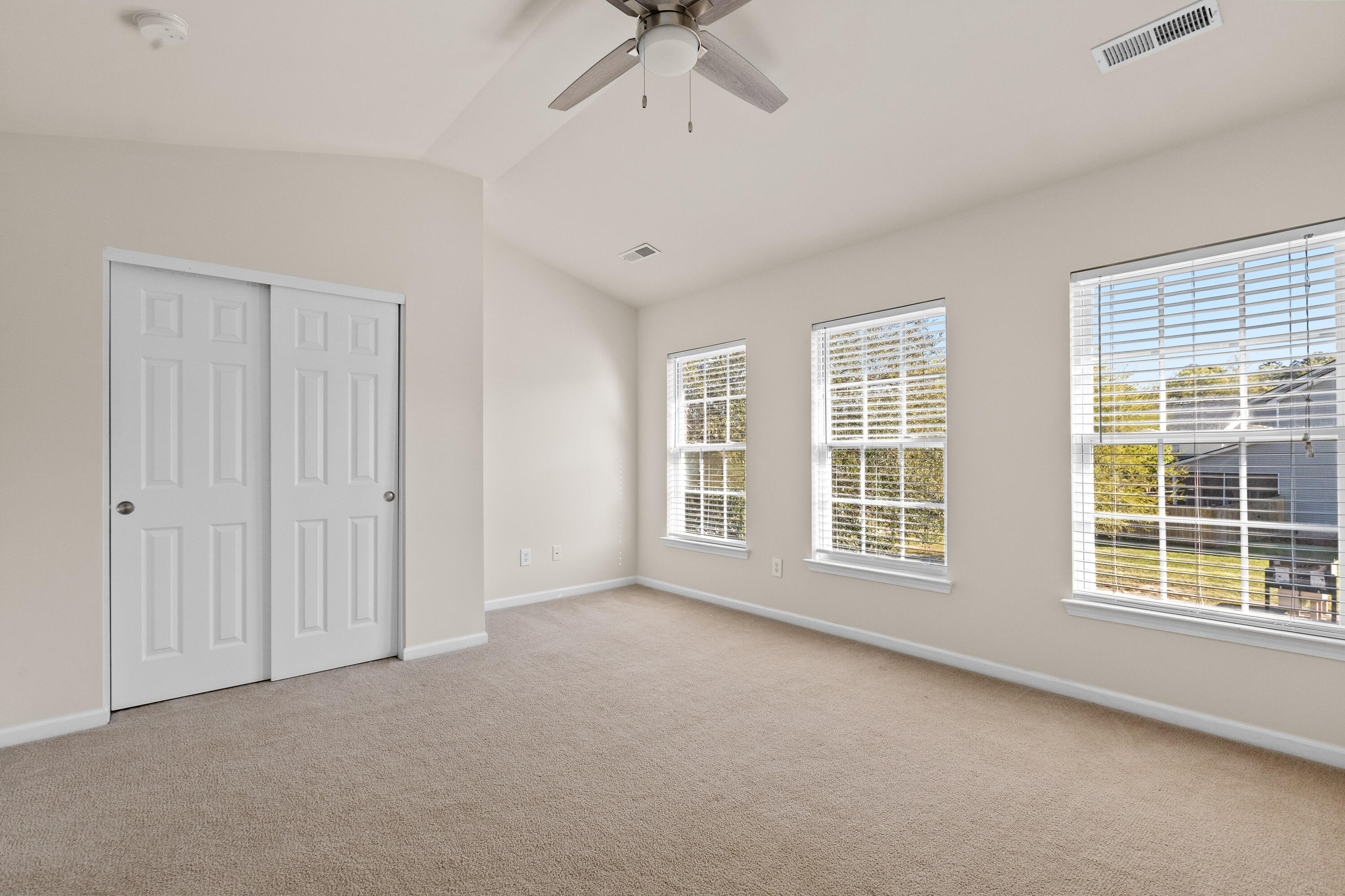 325 Flyway Road Goose Creek, SC 29445 - Photo 42 of 54 325FlywayRd-CasaVerdeMediaLLC23