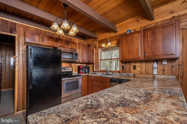 $699,000 | 1544 Stockslager Road, Oakland, MD 21550