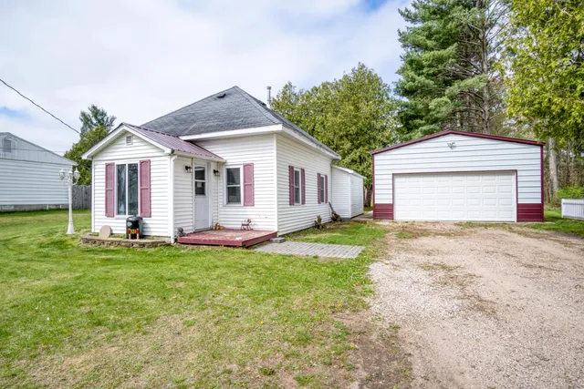 $145,000 | 321 North Norman Street, Barryton, MI 49305
