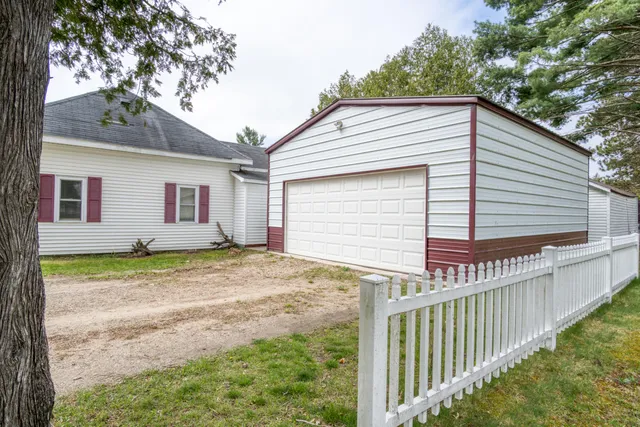 $145,000 | 321 North Norman Street, Barryton, MI 49305