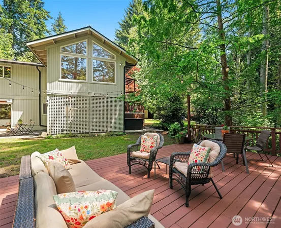 $749,000 | 8760 Southwest 190th Street, Vashon, WA 98070