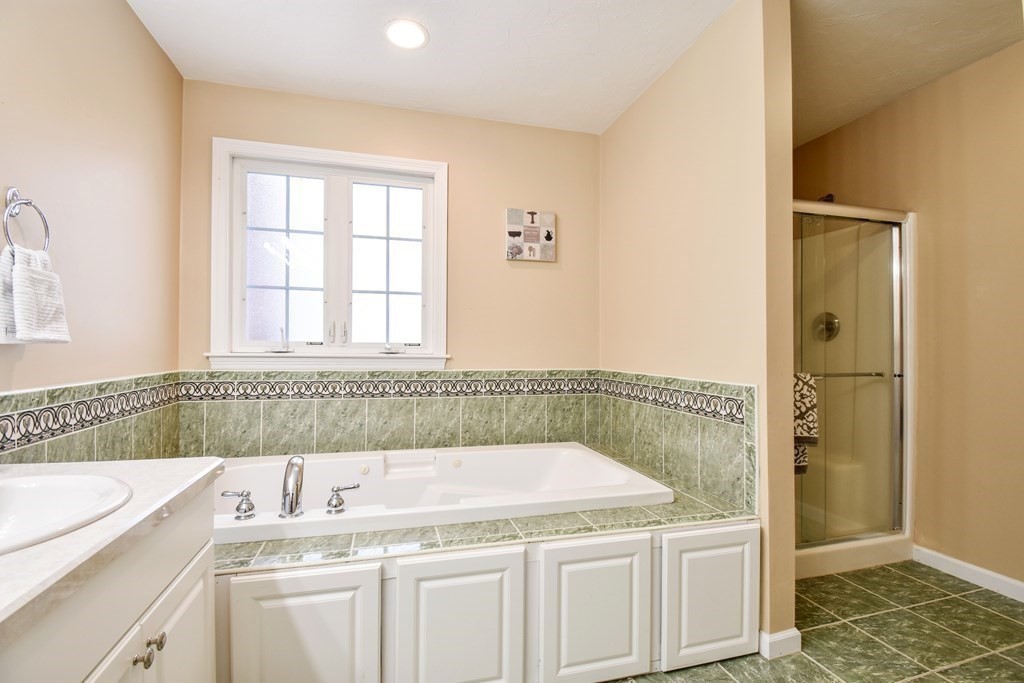 18 Breakneck Hill Road Hopkinton, MA 01748 - Photo 28 of 41 Gallery Image 28