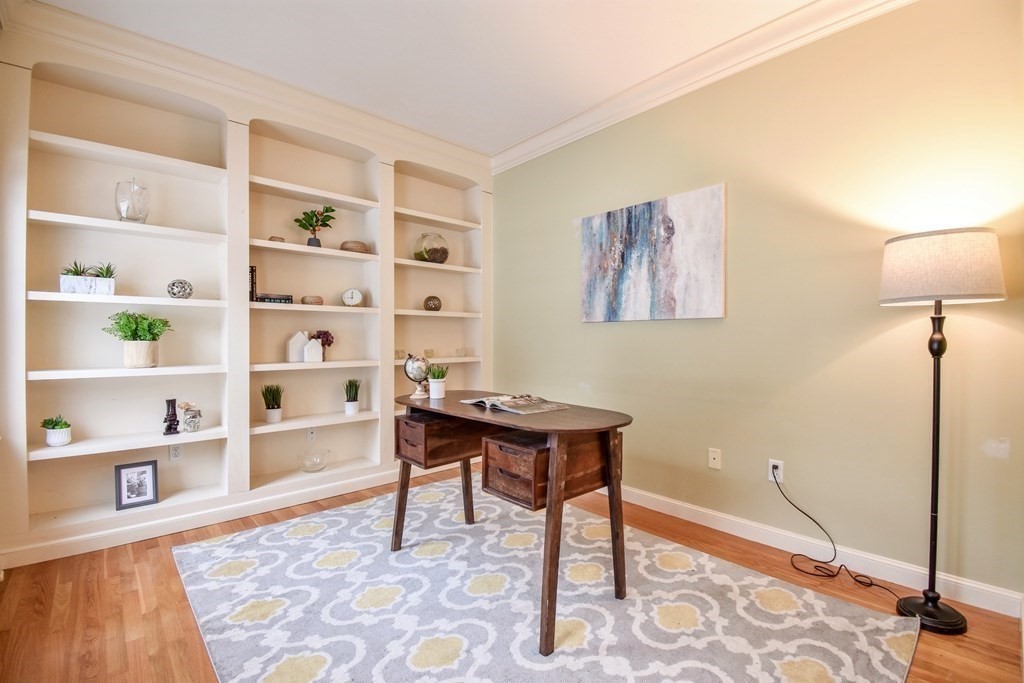 18 Breakneck Hill Road Hopkinton, MA 01748 - Photo 8 of 41 Gallery Image 8