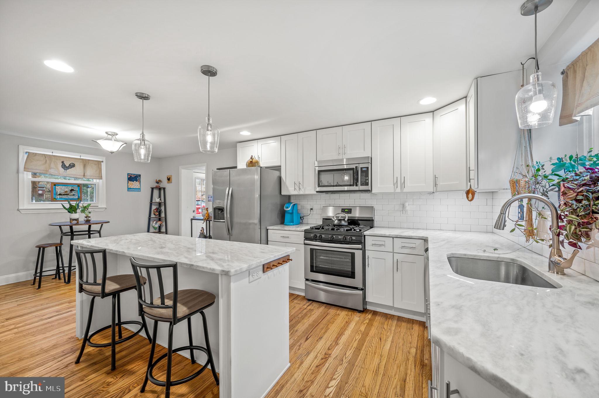 1211 Providence Road Springfield, PA 19064 - Photo 2 of 23 Kitchen with Island