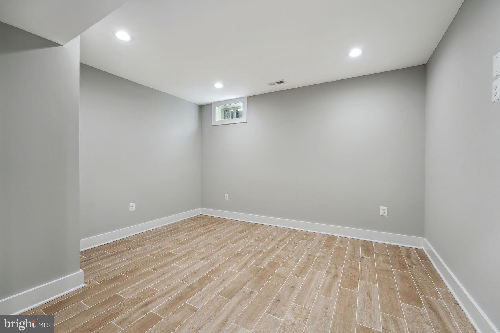 704 Rittenhouse Street Northwest Washington, DC 20011 - Photo 24 of 29 wooden floor in a room