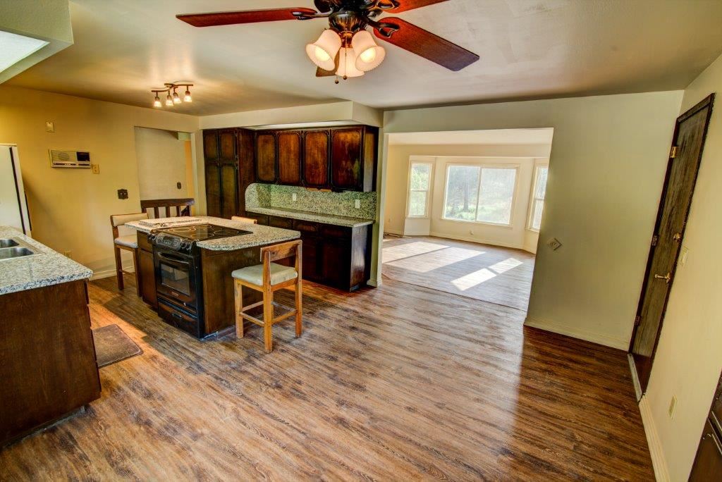 2703 East Golden Road Spokane, WA 99208 - Photo 10 of 20