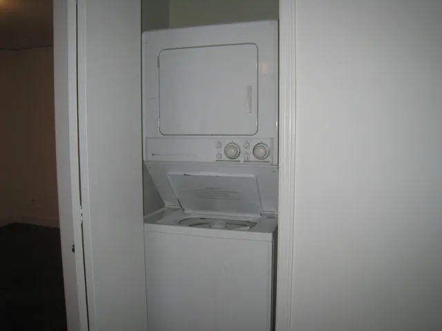 $199,900 | 245 Bona Vista Drive Northwest, Unit 20, Grand Rapids, MI 49504