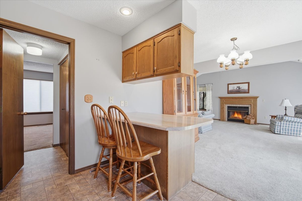 2 Sun Pointe Court, Unit 2A Bloomington, IL 61704 - Photo 13 of 27