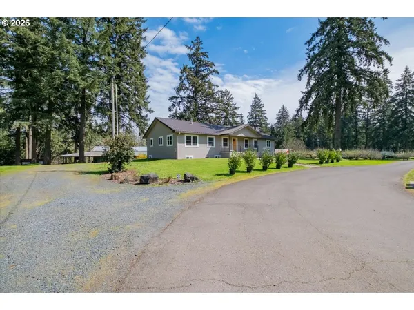 $1,375,000 | 28095 Santiam Highway, Sweet Home, OR 97386