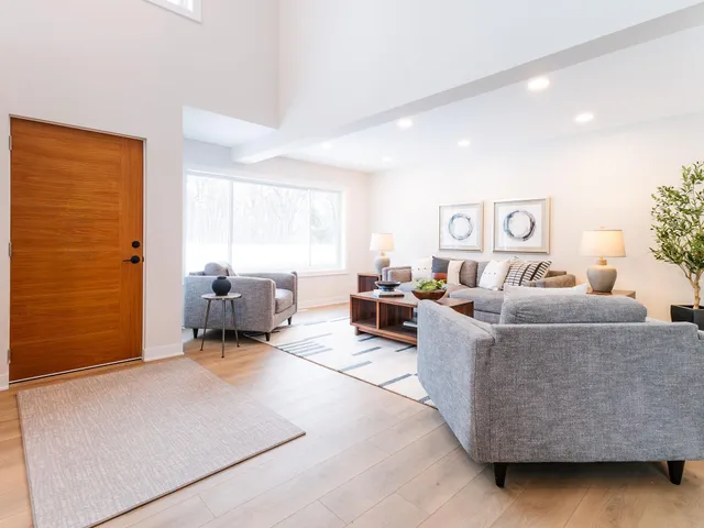 $1,049,000 | 3220 Aquila Lane South, St. Louis Park, MN 55426