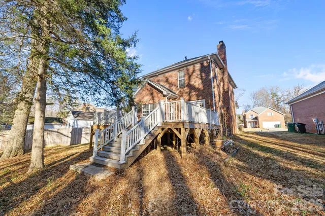 $370,000 | 7132 Brighton Brook Drive, Charlotte, NC 28212